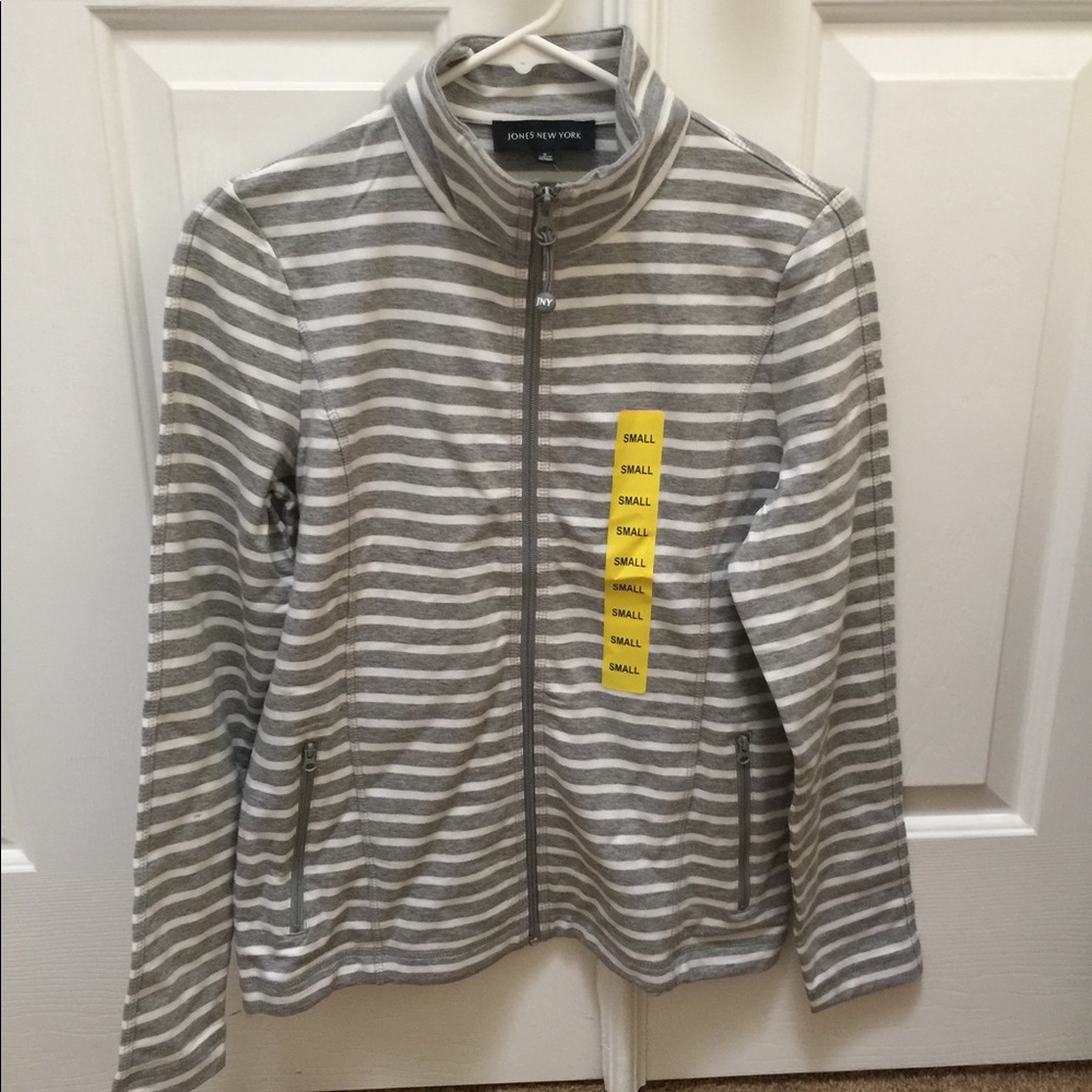 Jones New York jacket size small